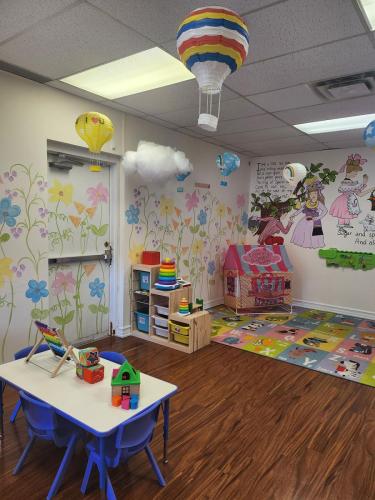 Toddler-room-house-area